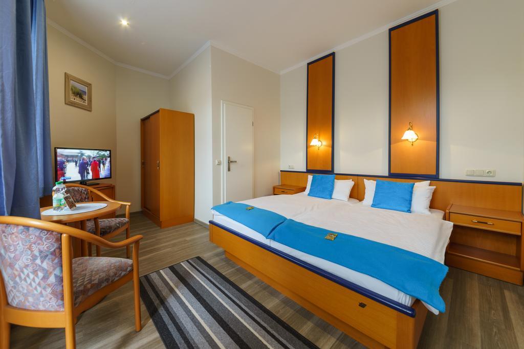 Haus Alexander Hotel เฮริงสดอร์ฟ ภายนอก รูปภาพ
